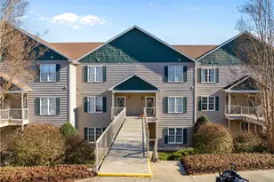 226 Lola Ln, Pilot Mountain, NC 27041 - Photo 2