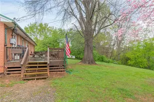 3878 Nc Hwy 772, Walnut Cove, NC 27052 - Photo 18