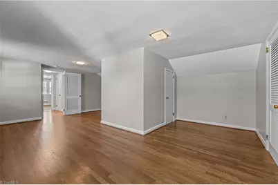 2804 W Cornwallis Drive, Greensboro, NC 27408 - Photo 28