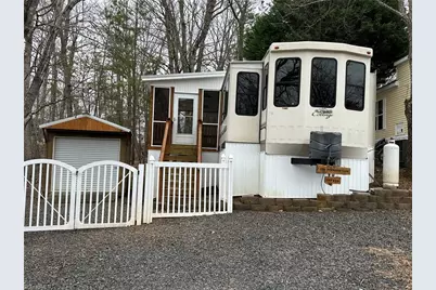 112 Sparrow Lane, New London, NC 28127 - Photo 1