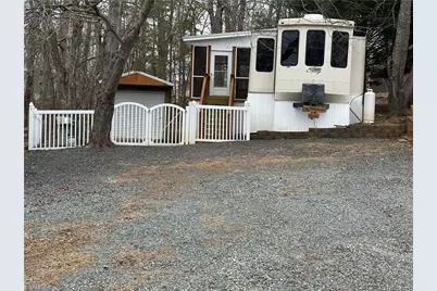 112 Sparrow Lane, New London, NC 28127 - Photo 34