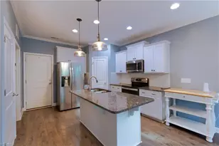 1728 Valleybrook Ct, Clemmons, NC 27012 - Photo 10
