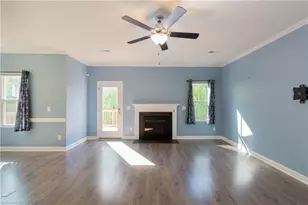 1728 Valleybrook Ct, Clemmons, NC 27012 - Photo 10
