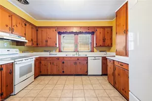 1146 Rogers Rd, Graham, NC 27253 - Photo 34