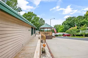 123 Grand View Dr, New London, NC 28127 - Photo 30