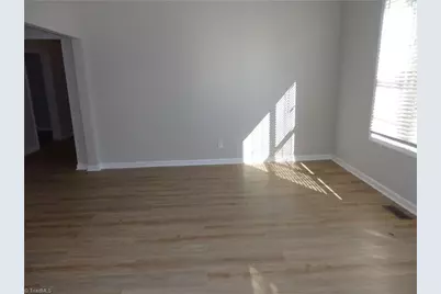 491 W Peacock Avenue, Denton, NC 27239 - Photo 12