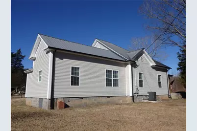 491 W Peacock Avenue, Denton, NC 27239 - Photo 10