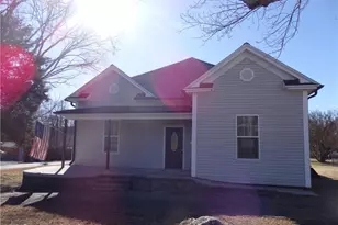 491 W Peacock Ave, Denton, NC 27239 - Photo 4