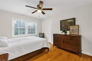 4004 Dogwood Dr, Greensboro, NC 27410 - Photo 18