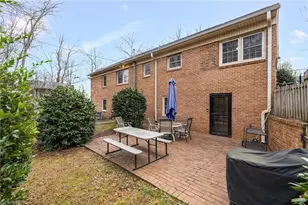 4004 Dogwood Dr, Greensboro, NC 27410 - Photo 28