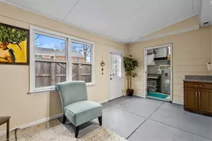 3313-B Regents Park Ln, Greensboro, NC 27455 - Photo 12