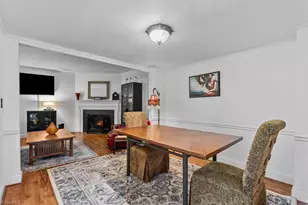 3313-B Regents Park Ln, Greensboro, NC 27455 - Photo 8