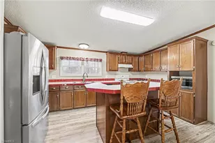 1115 Cross Creek Dr, Walnut Cove, NC 27052 - Photo 10