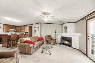 1115 Cross Creek Dr, Walnut Cove, NC 27052 - Photo 6