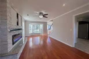 3406 Bent Creek Ct, Greensboro, NC 27410 - Photo 6