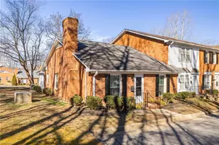 4618 Lawndale Dr, Greensboro, NC 27455 - Photo 2