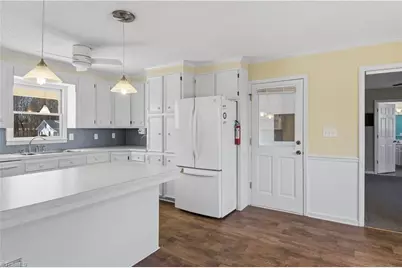 4821 Old US Highway 421 E, Yadkinville, NC 27055 - Photo 12