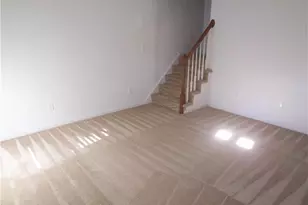 203A Nelson St, Pilot Mountain, NC 27041 - Photo 2