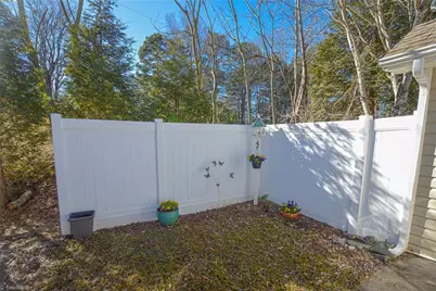 2873 Hyde Place Circle, Winston-Salem, NC 27103 - Photo 36