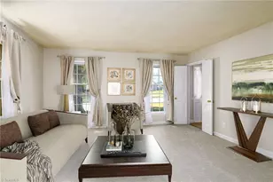 2021 Sunnybrook Dr, Burlington, NC 27215 - Photo 8