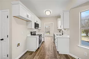 3165 Hickory Ridge Dr, Winston-Salem, NC 27127 - Photo 12