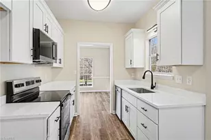 3165 Hickory Ridge Dr, Winston-Salem, NC 27127 - Photo 14