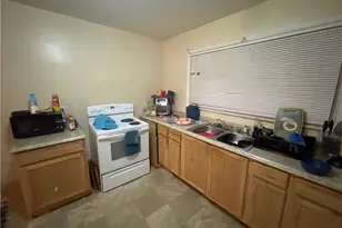 1606 Lincoln St, Greensboro, NC 27401 - Photo 4