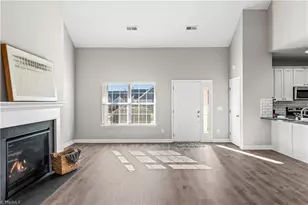 227 Hawks Nest Cir, Clemmons, NC 27012 - Photo 4