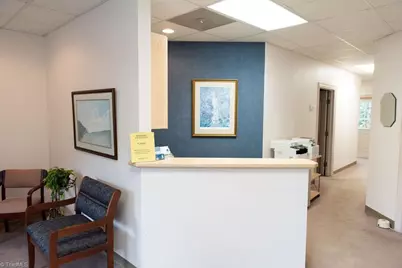 3707 Market Street, Greensboro, NC 27403 - Photo 2