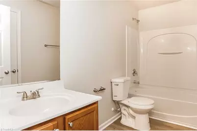 4656 Chapel Ridge Drive, Greensboro, NC 27405 - Photo 14