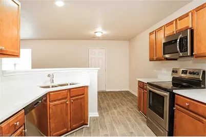 4656 Chapel Ridge Drive, Greensboro, NC 27405 - Photo 6