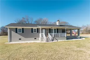 701 Farmington Rd, Mocksville, NC 27028 - Photo 2