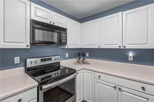 612 Mill Pond Ct, Winston-Salem, NC 27106 - Photo 10