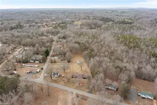 1311 Virginia St, Eden, NC 27288 - Photo 40