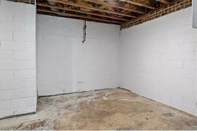 4532 Fernhaven Circle, Winston-Salem, NC 27104 - Photo 32