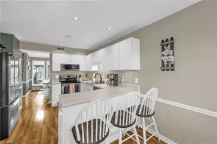 206 N Lindell Rd, Greensboro, NC 27403 - Photo 12