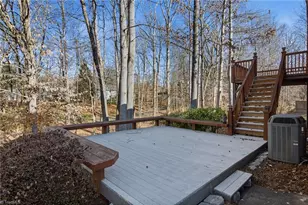 213 Ridgehaven Dr, Winston-Salem, NC 27104 - Photo 30