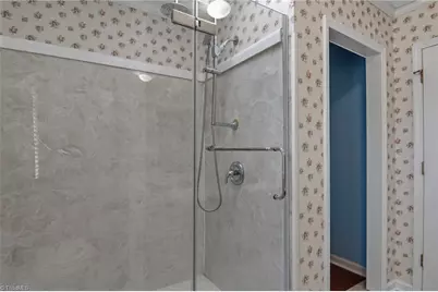 213 Ridgehaven Drive, Winston-Salem, NC 27104 - Photo 18