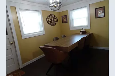 345 E Starmount Avenue, Liberty, NC 27298 - Photo 6