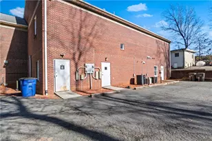 2910 Reynolda Rd, Winston-Salem, NC 27106 - Photo 22