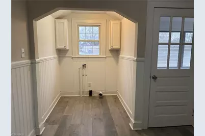 4037 Hilda Street, Winston-Salem, NC 27101 - Photo 10