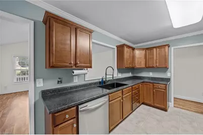 1657 Alzora Court, Burlington, NC 27215 - Photo 20