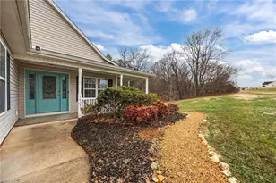 1657 Alzora Ct, Burlington, NC 27215 - Photo 30