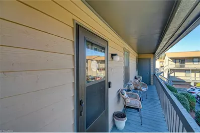210 Vista Circle #C, Winston-Salem, NC 27106 - Photo 2