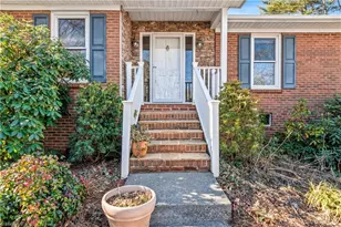 3606 Squirewood Dr, Clemmons, NC 27012 - Photo 2