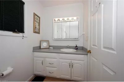 1250 Lake Drive 9, Lexington, NC 27292 - Photo 50