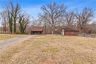 3012 Bethel Church Rd, Yadkinville, NC 27055 - Photo 4