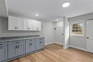 4905 Reid Rd, Wallburg, NC 27107 - Photo 4