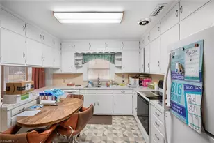 2730 Hickory Tree Rd, Winston-Salem, NC 27127 - Photo 16