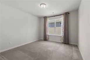 4427 Saddlewood Club Dr, High Point, NC 27265 - Photo 28